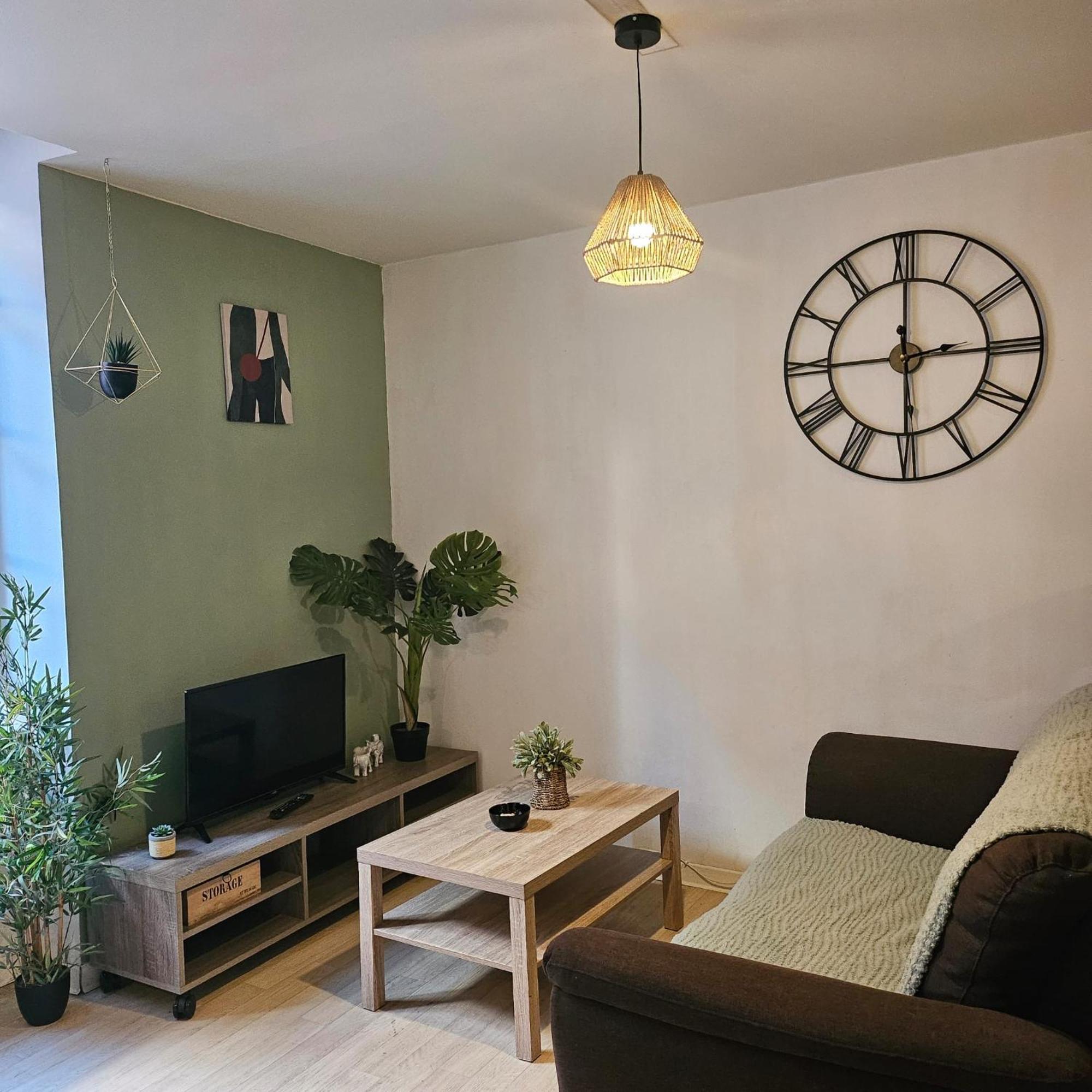 49 Studio Centre-Ville Box A Bagages Gratuits Carcassonne Luaran gambar