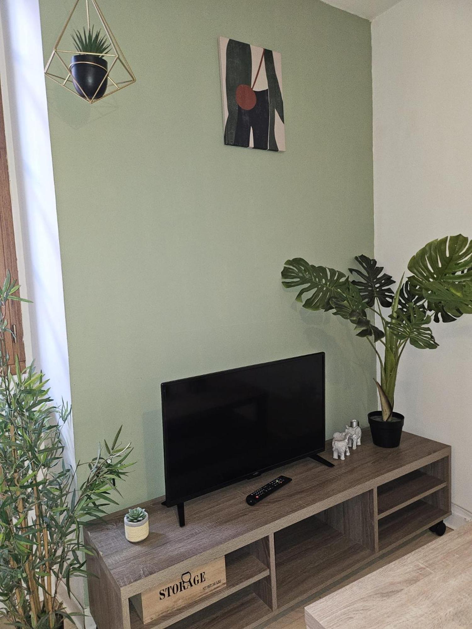 49 Studio Centre-Ville Box A Bagages Gratuits Carcassonne Luaran gambar