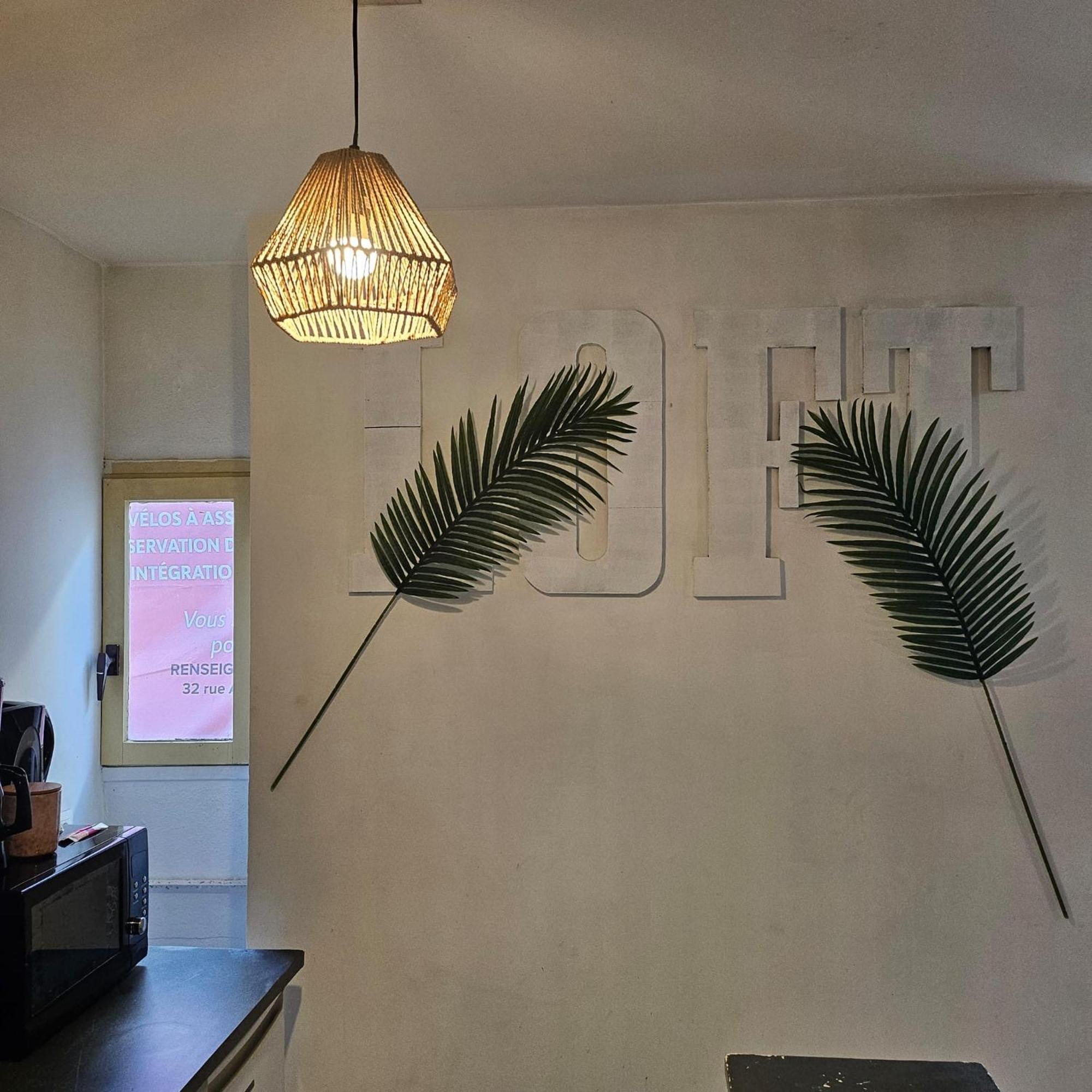 49 Studio Centre-Ville Box A Bagages Gratuits Carcassonne Luaran gambar