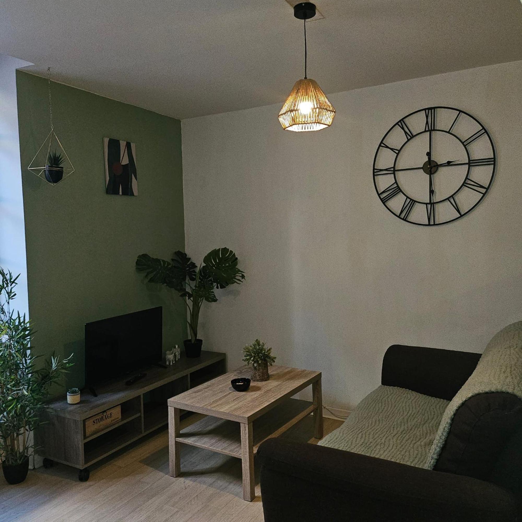 49 Studio Centre-Ville Box A Bagages Gratuits Carcassonne Luaran gambar